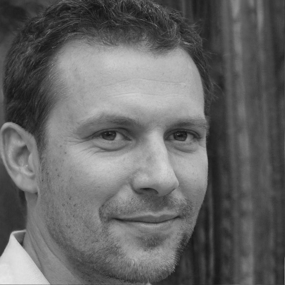 Portrait of Declan Farrow, post-production audio specialist and lead instructor